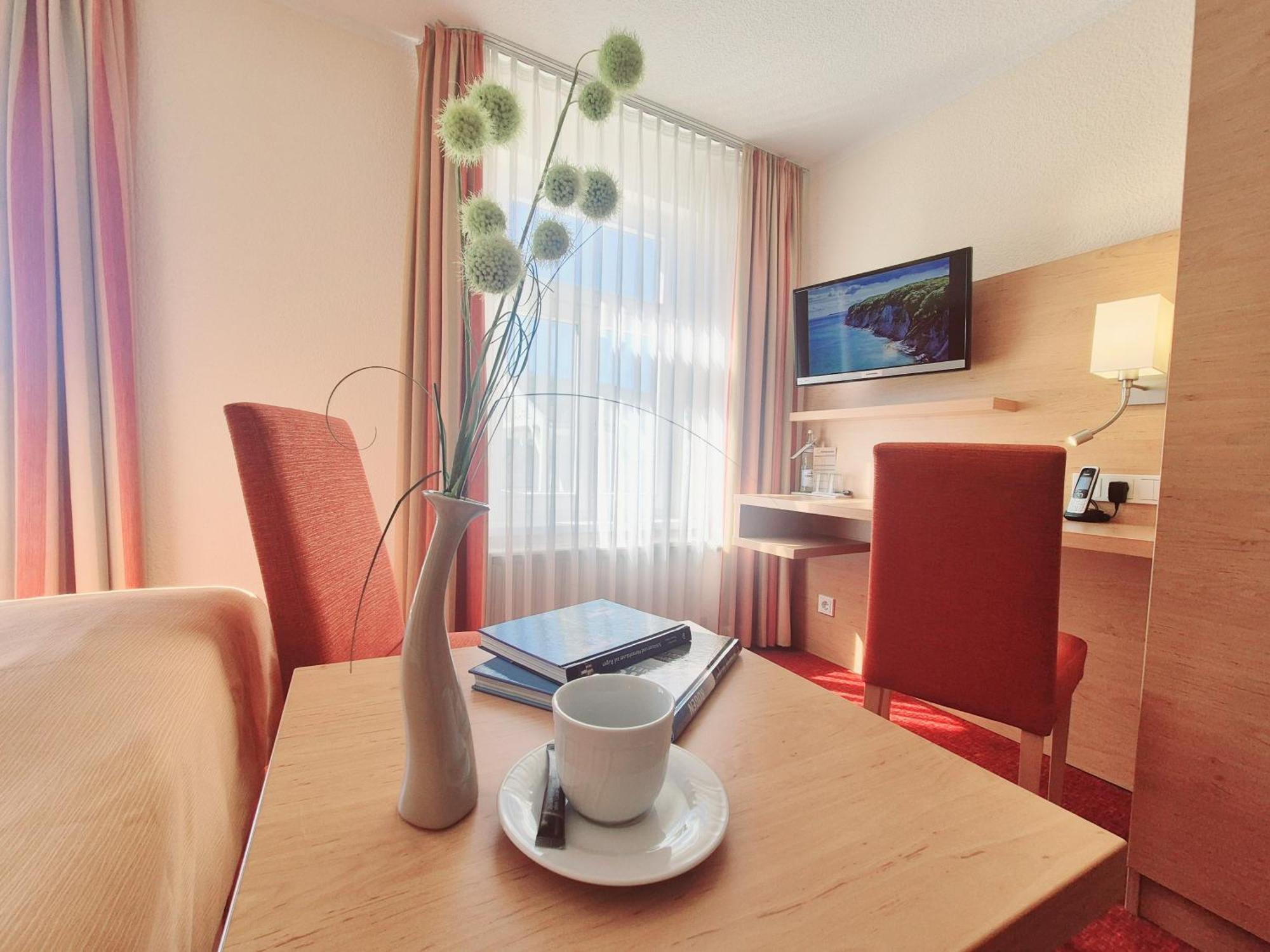 Hotel Villa Meeresgruss บินซ์ ภายนอก รูปภาพ